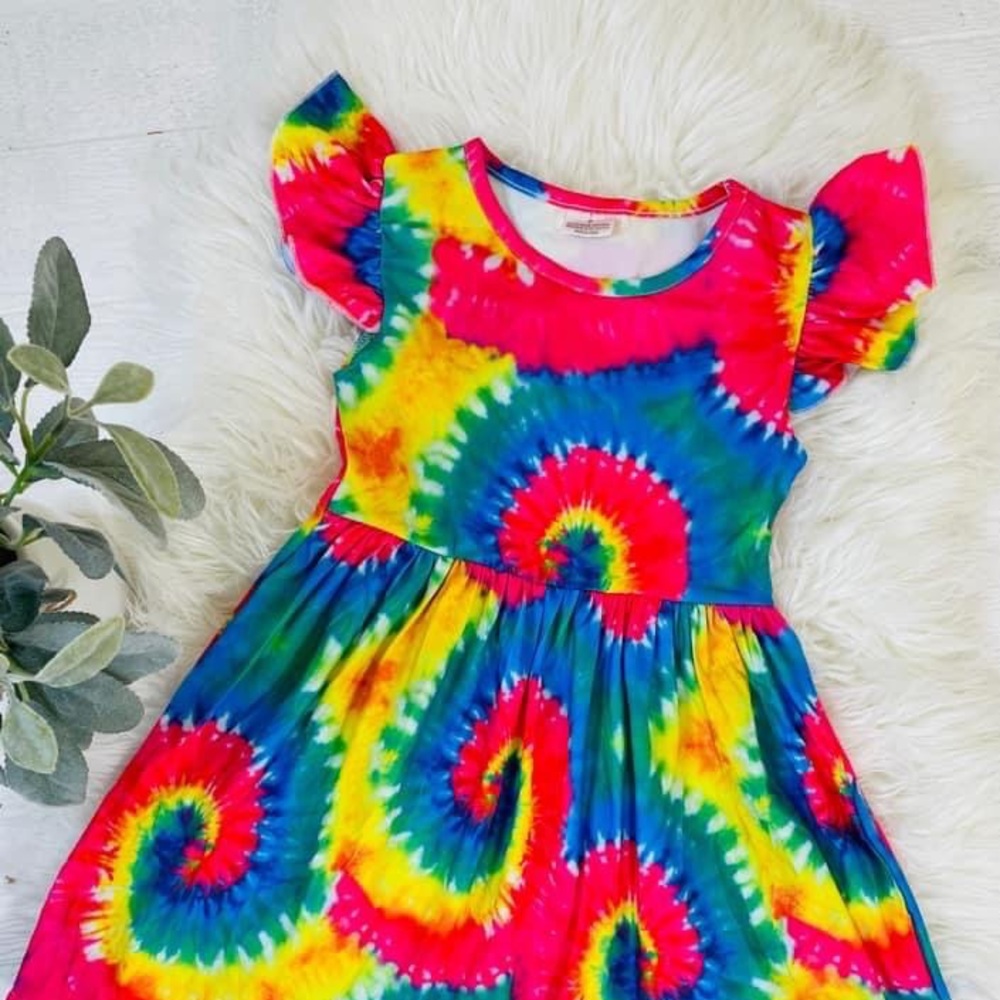 Dress - Picture 3 of 3